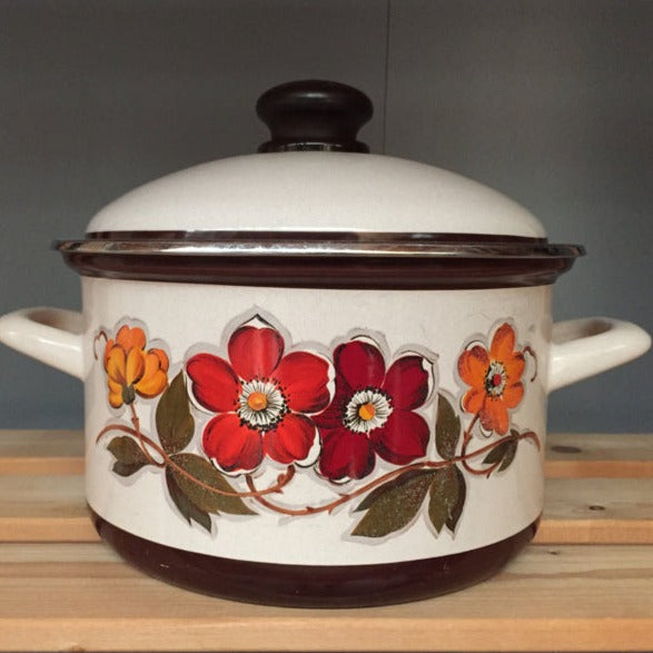 Pan met bloemen