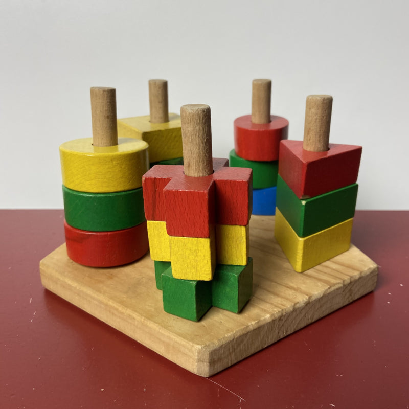 Houten vormen puzzel Eichhorn