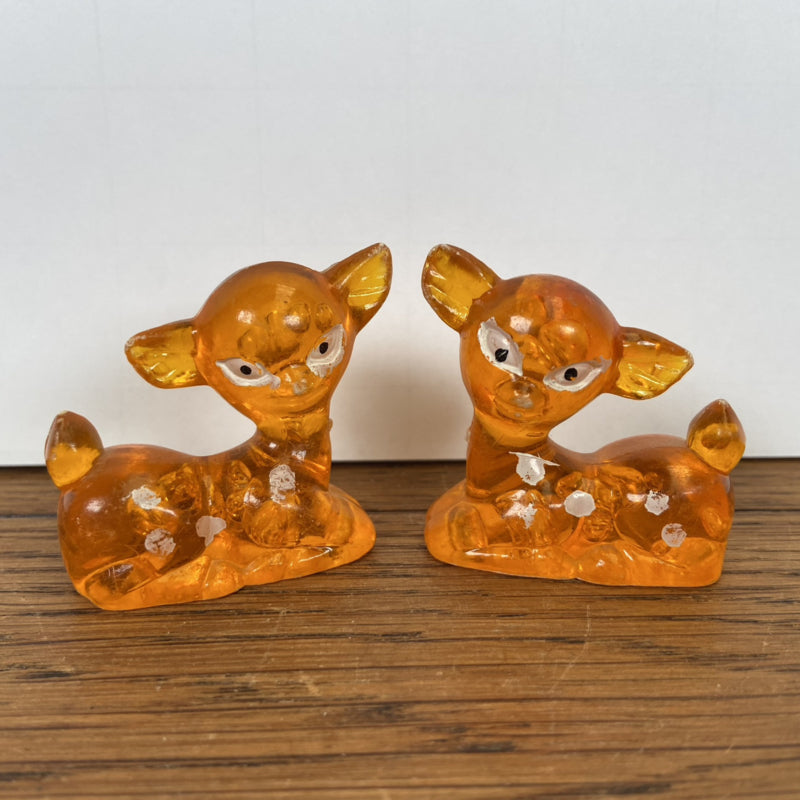 2 vintage oranje Lucite fawn hertjes