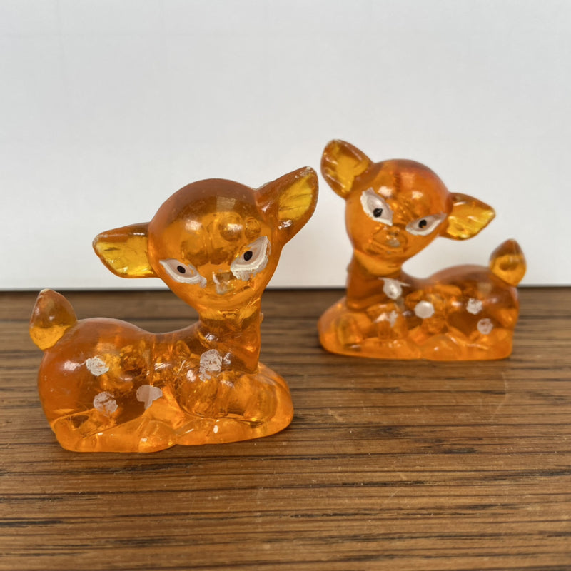 2 vintage oranje Lucite fawn hertjes