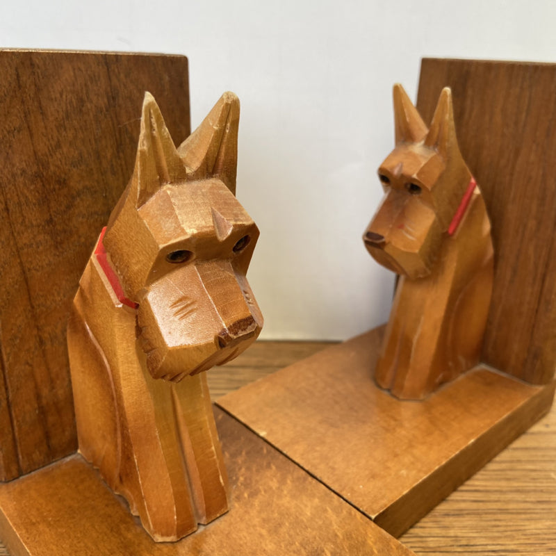 houten boekensteunen hondjes