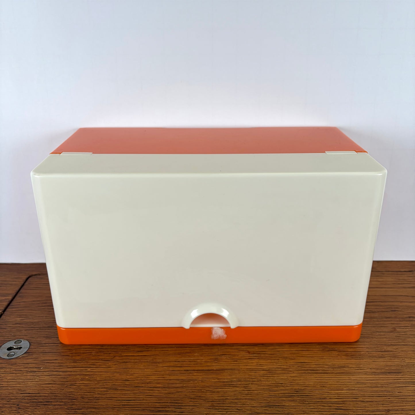 Vintage oranje cosmetica kastje