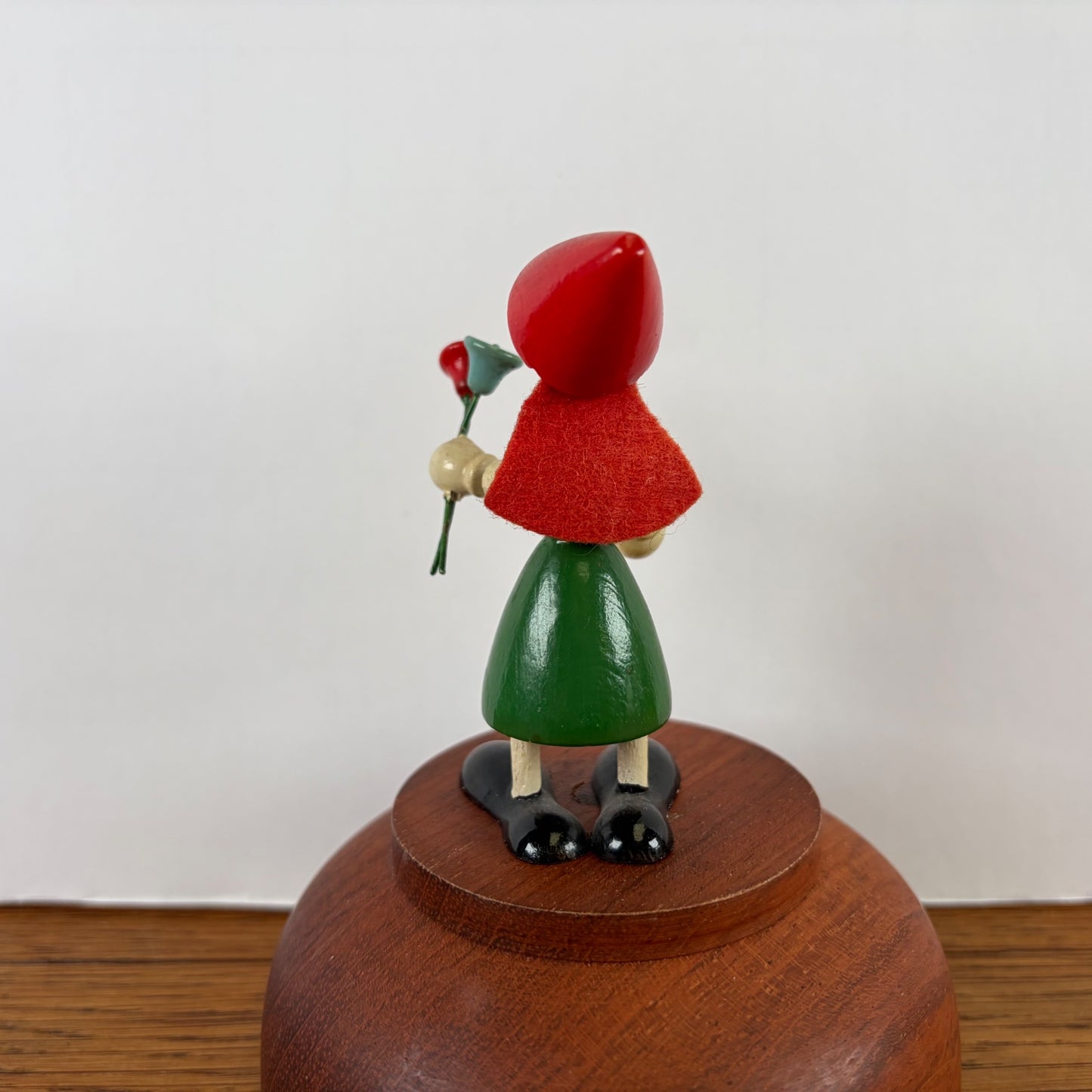 Vintage houten popje Goula