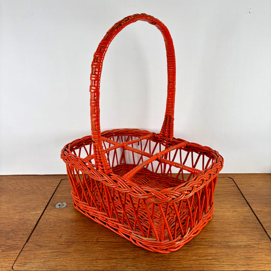 Vintage oranje rieten flessenrek