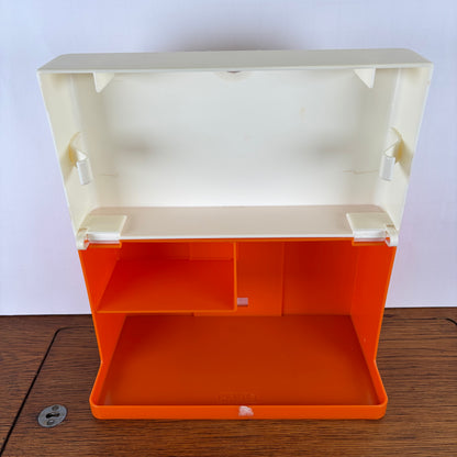 Vintage oranje cosmetica kastje