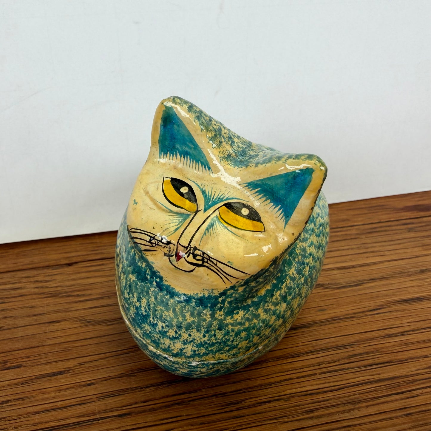 Houten doosje kat