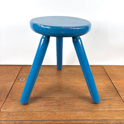 Vintage houten krukje blauw drie poot