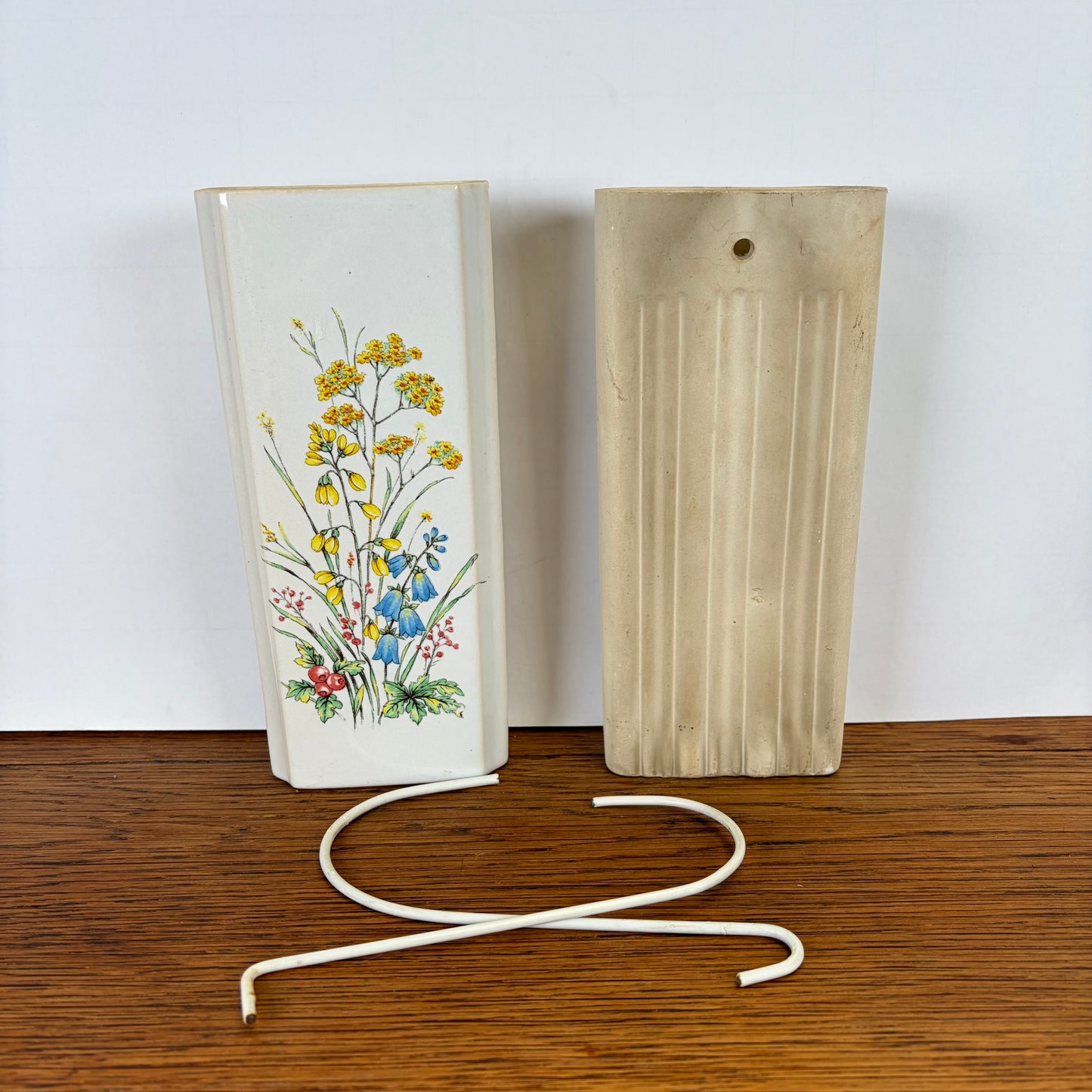 2 vintage radiatorbakjes bloemen