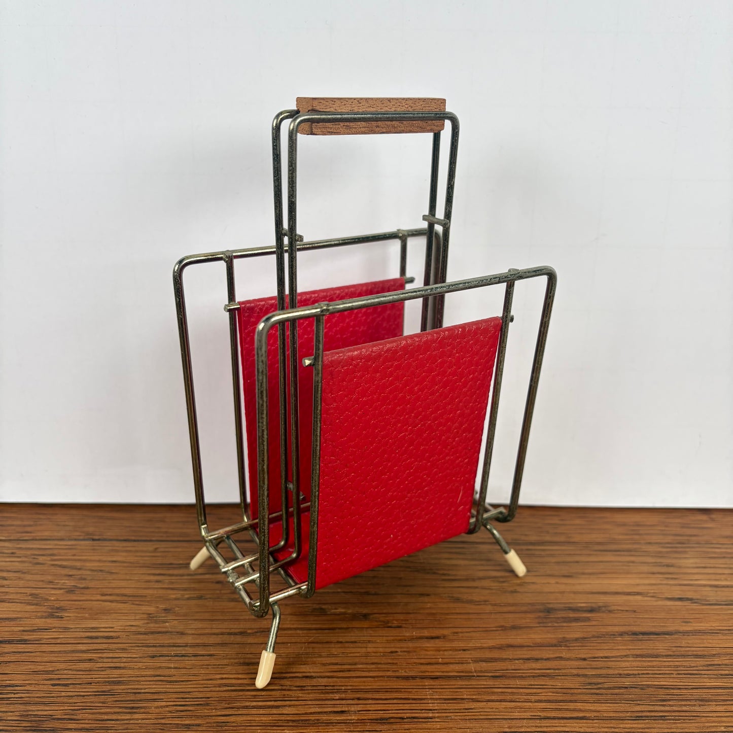 Vintage brievenhouder rood