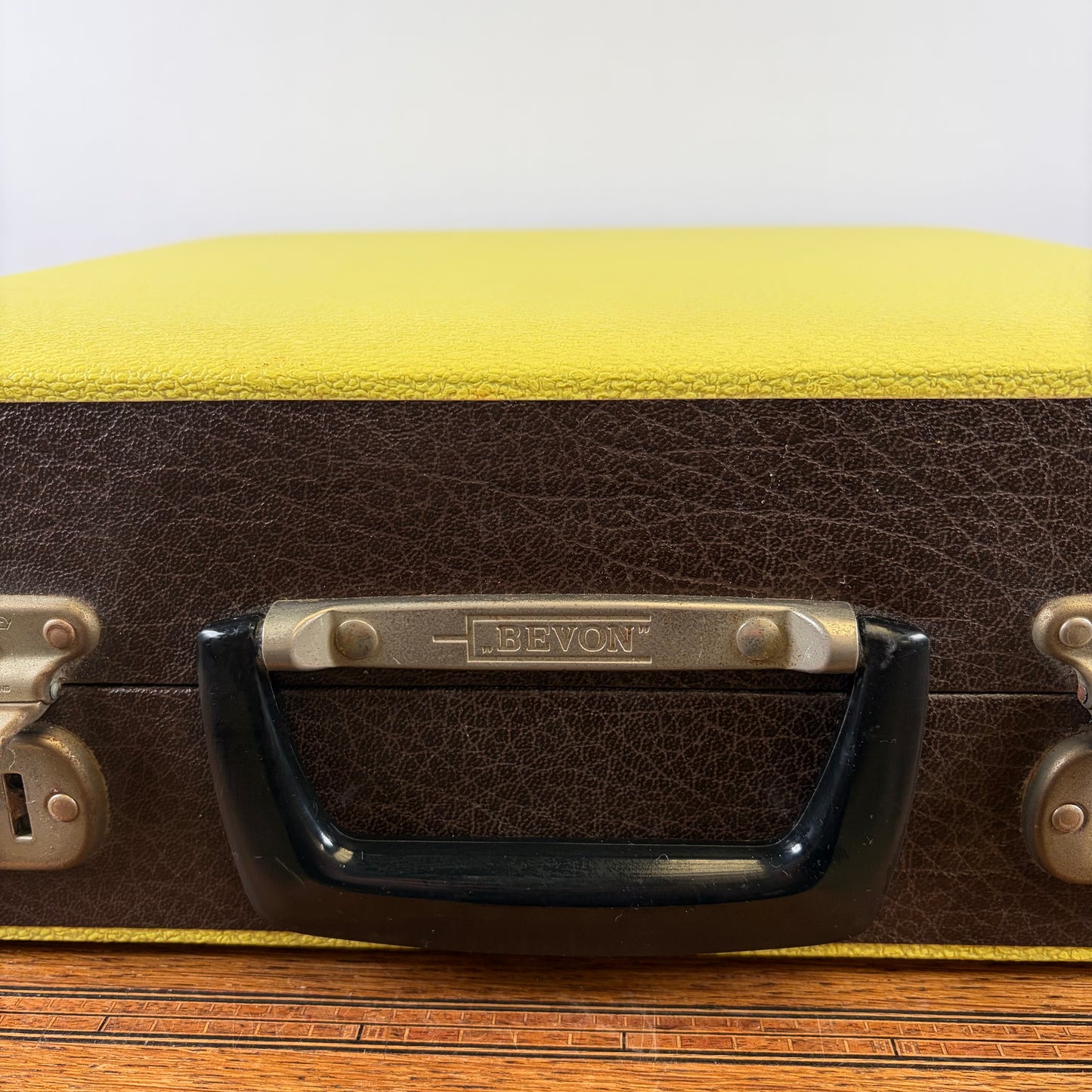 Vintage platenkoffer geel