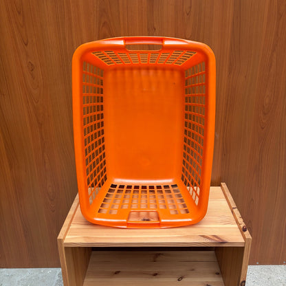 Vintage oranje plastic wasmand Curver