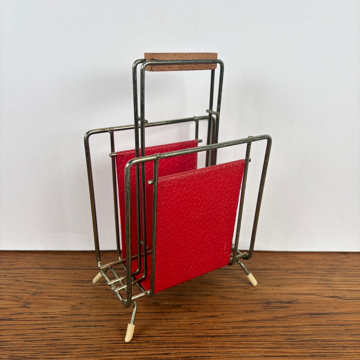 Vintage brievenhouder rood