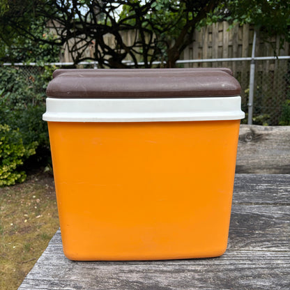 Vintage oranje curver koelbox
