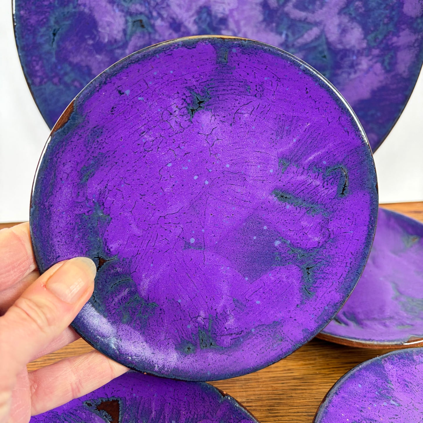 Vintage gebakstel paars