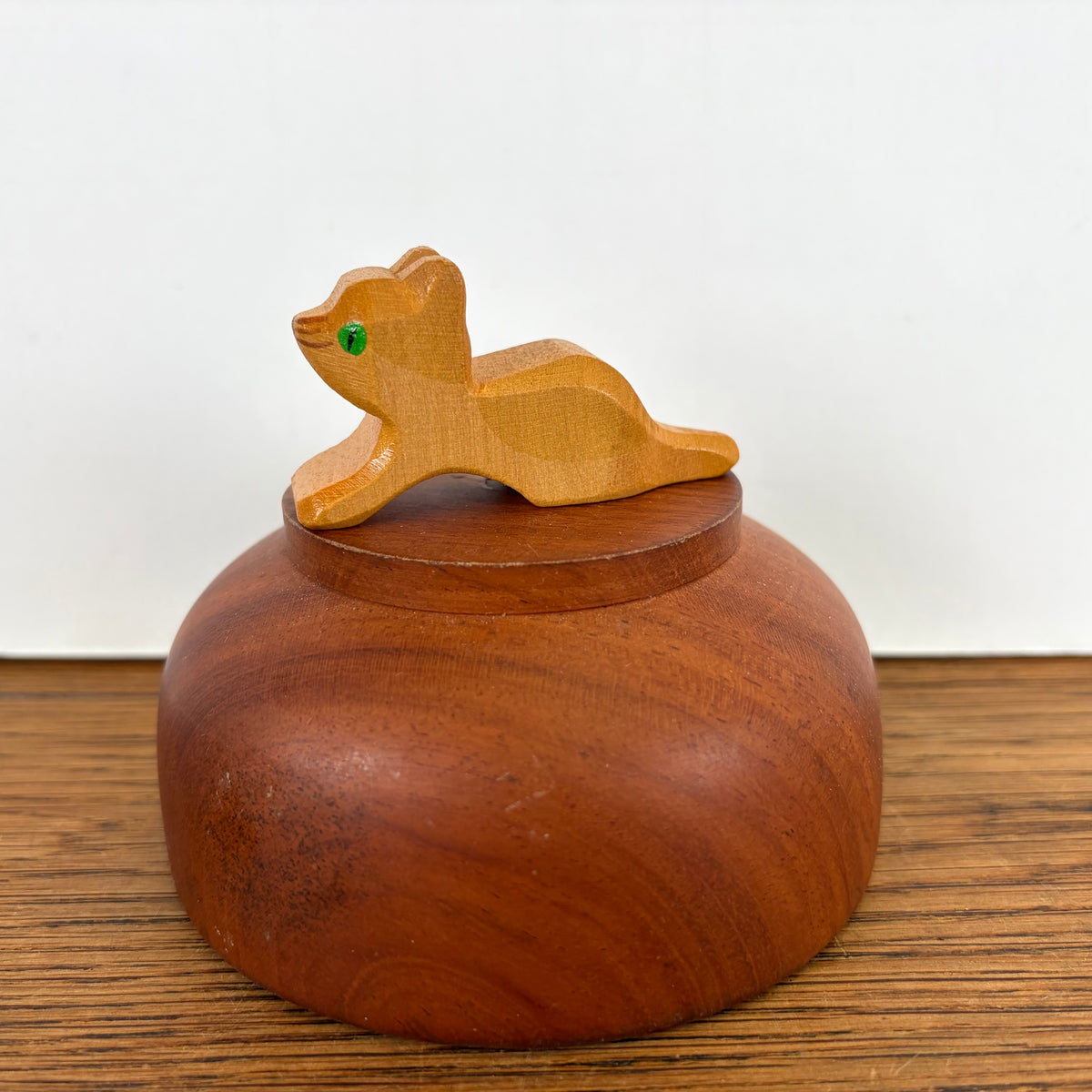 Vintage houten katje Ostheimer