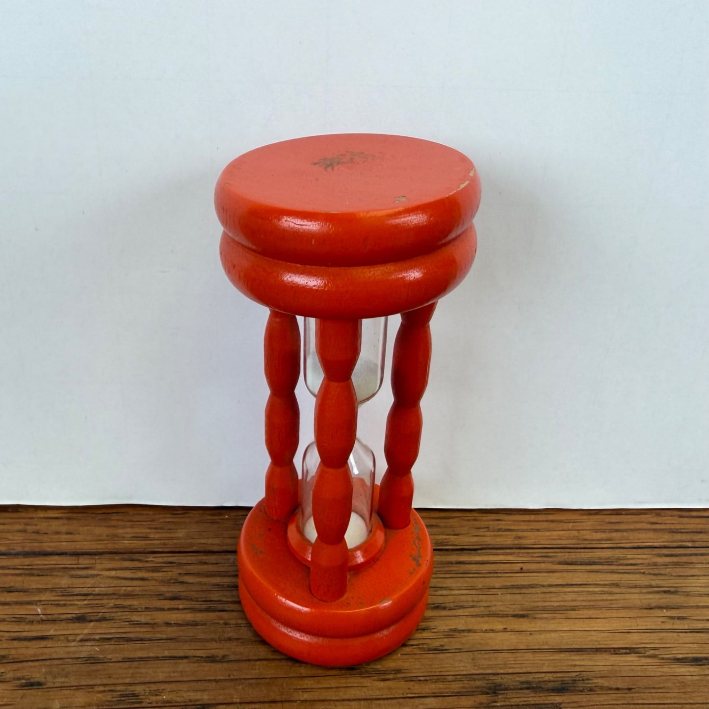 Vintage houten oranje zandloper