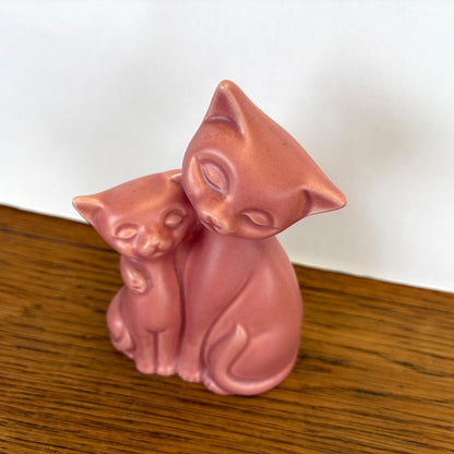 Vintage keramiek beeldje twee katten roze
