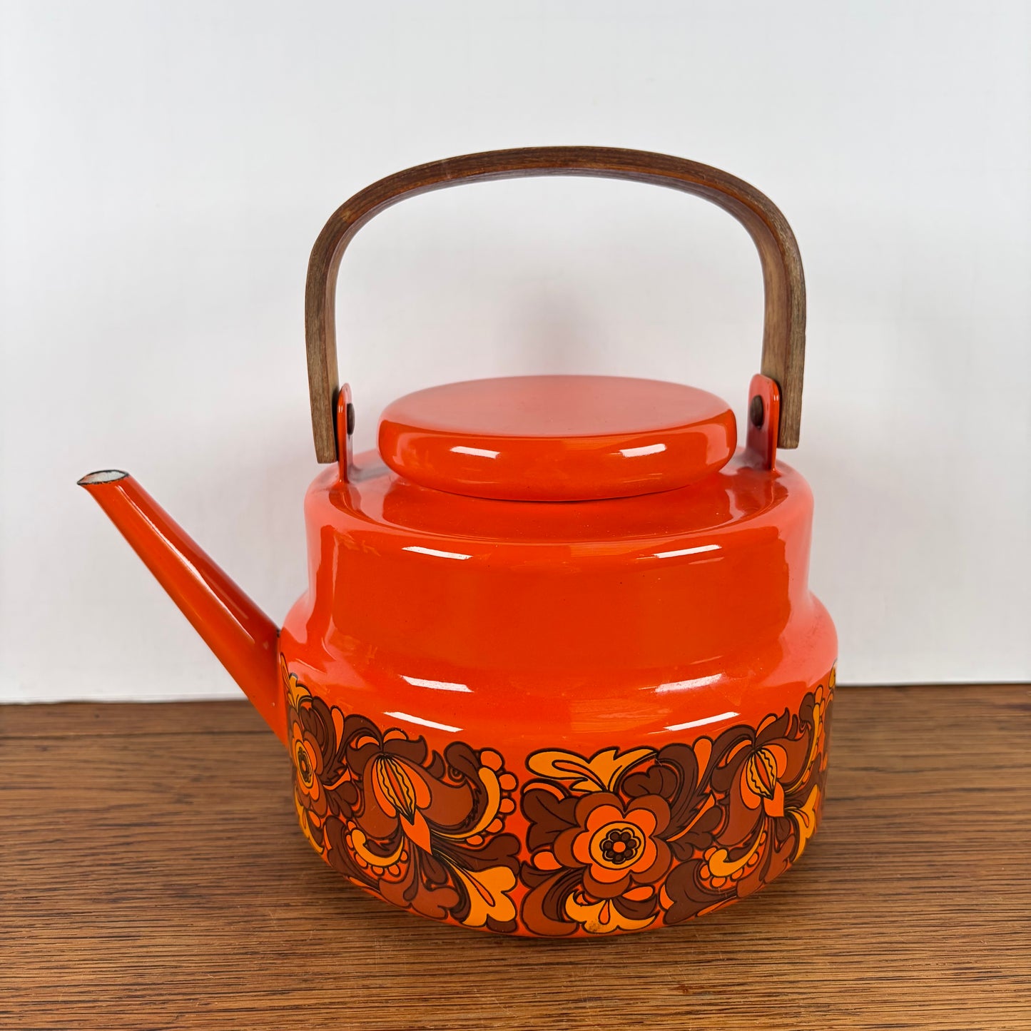 Vintage emaille theepot oranje