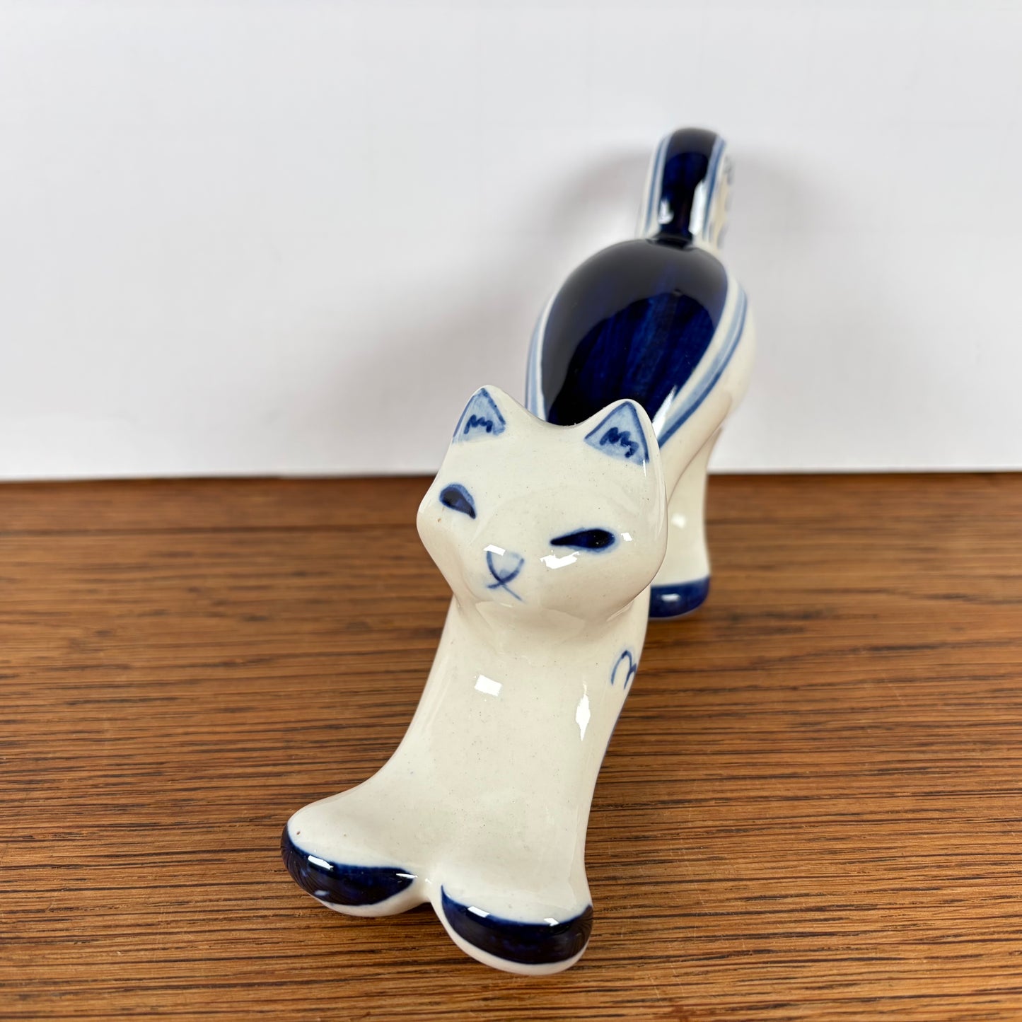Vintage blauwe kat Gzhel