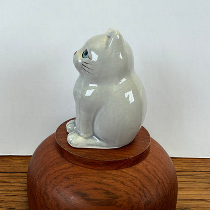 Vintage grijs keramiek kattenbeeldje