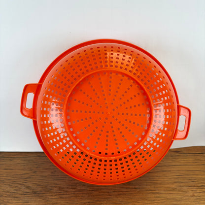 Vintage oranje vergiet