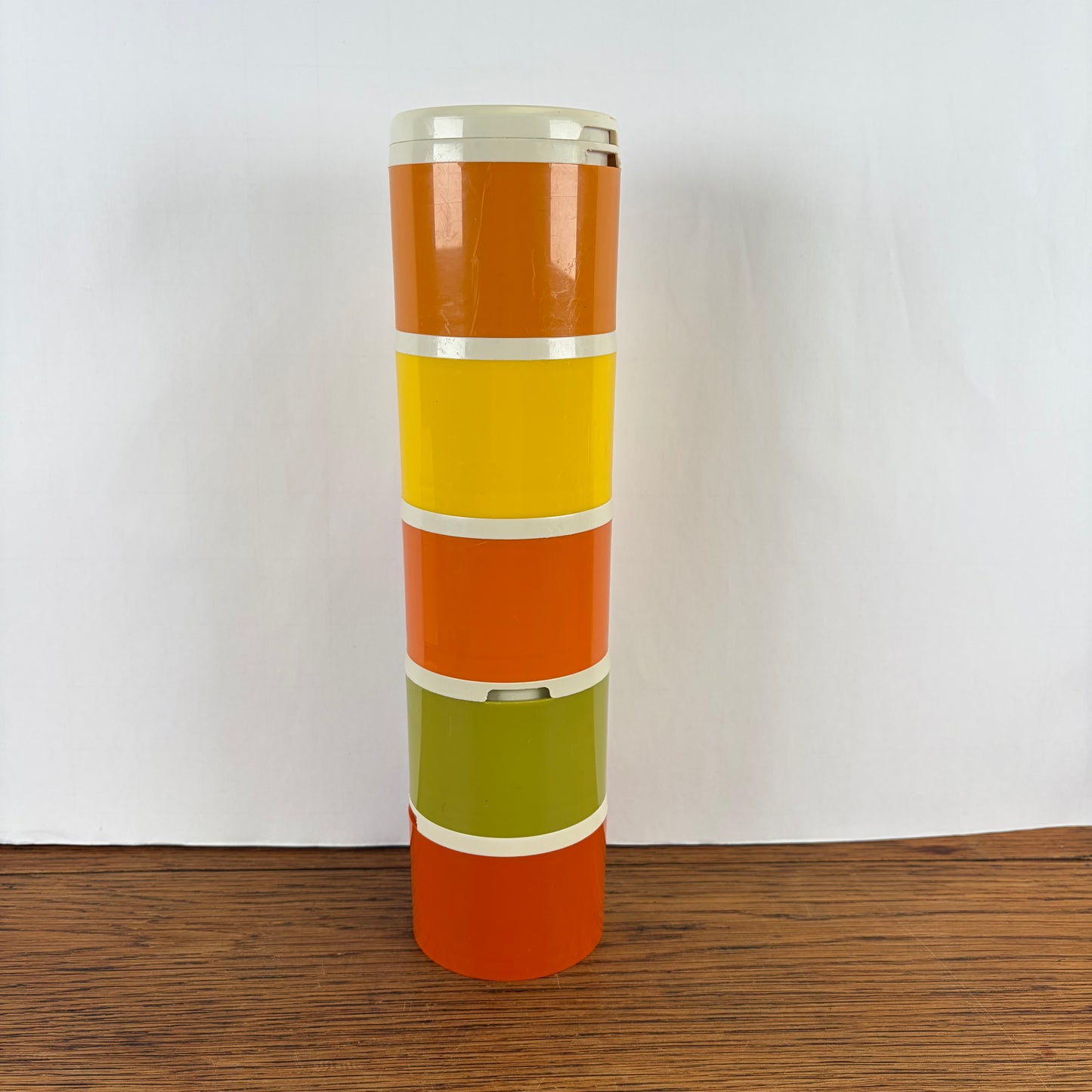 Vintage tupperware kruidentoren