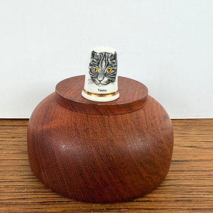 Vintage vingerhoedje Tabby kat