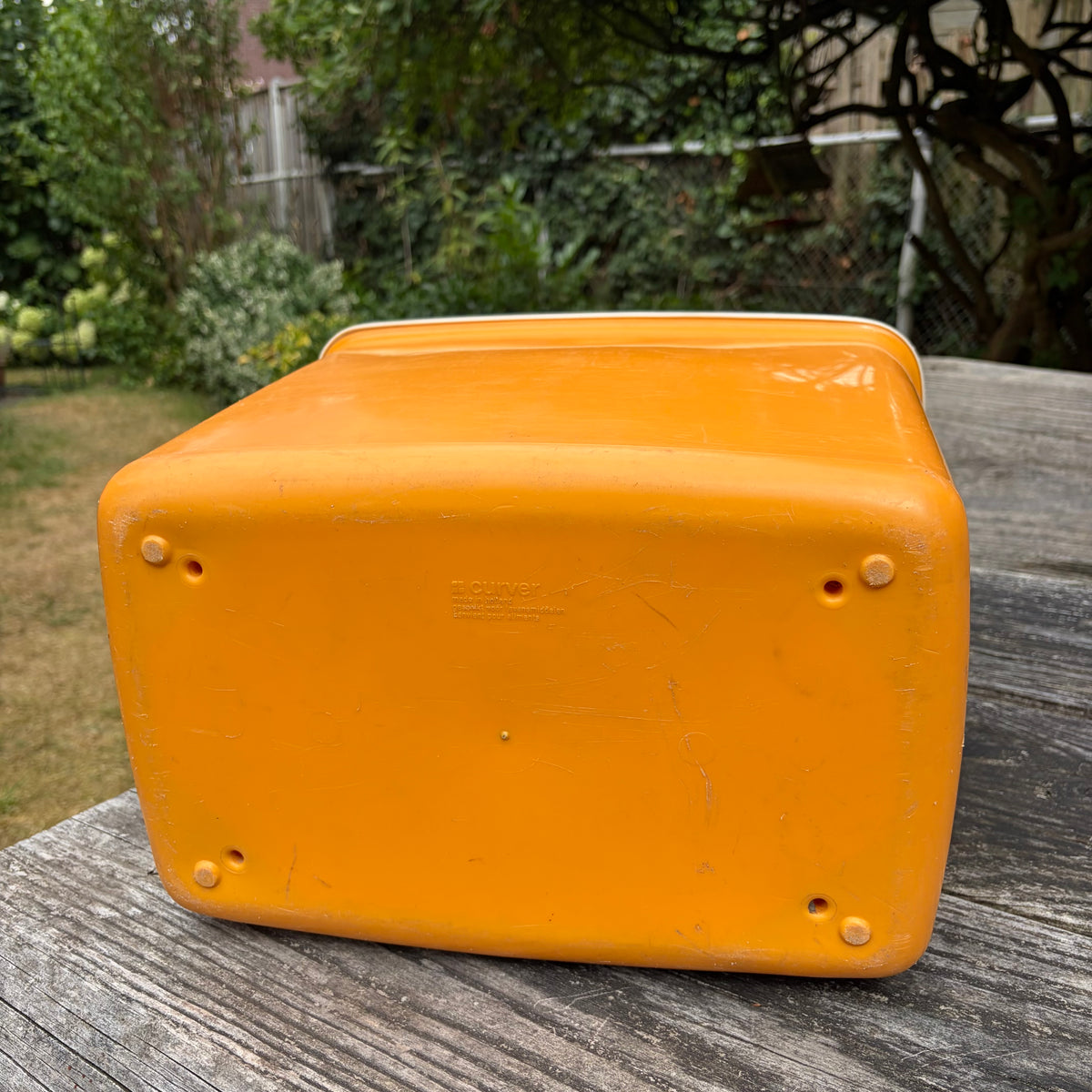 Vintage oranje curver koelbox