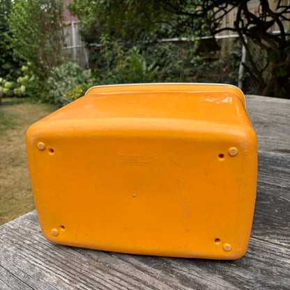 Vintage oranje curver koelbox