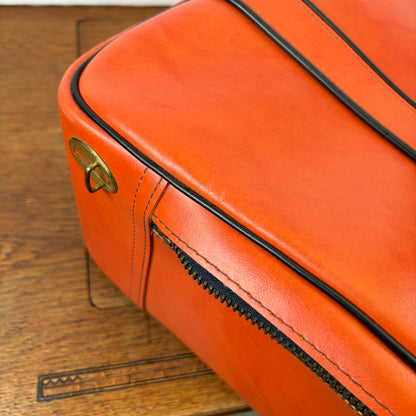 Vintage oranje koffer