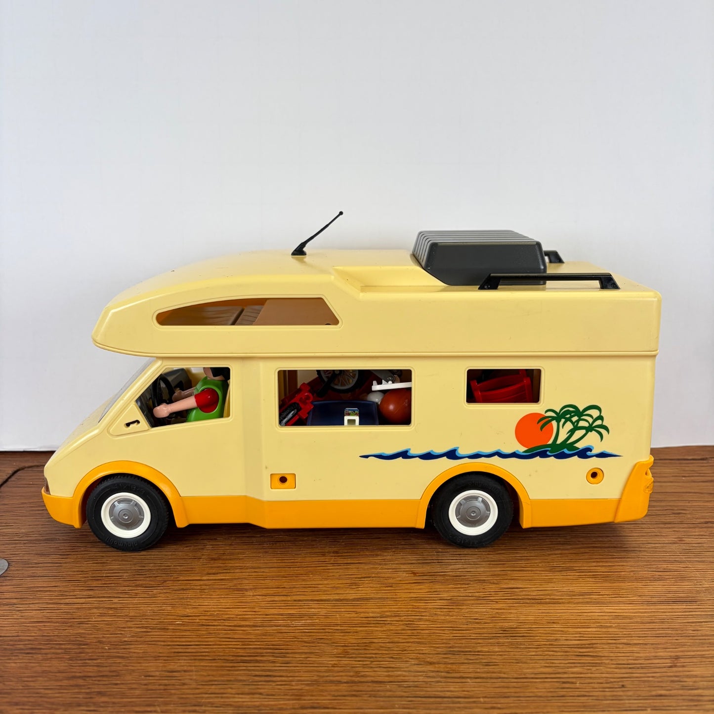 Playmobil camper 2005 met accessoires