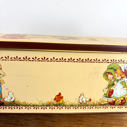 Vintage Sarah Kay blik ontbijtkoek creme