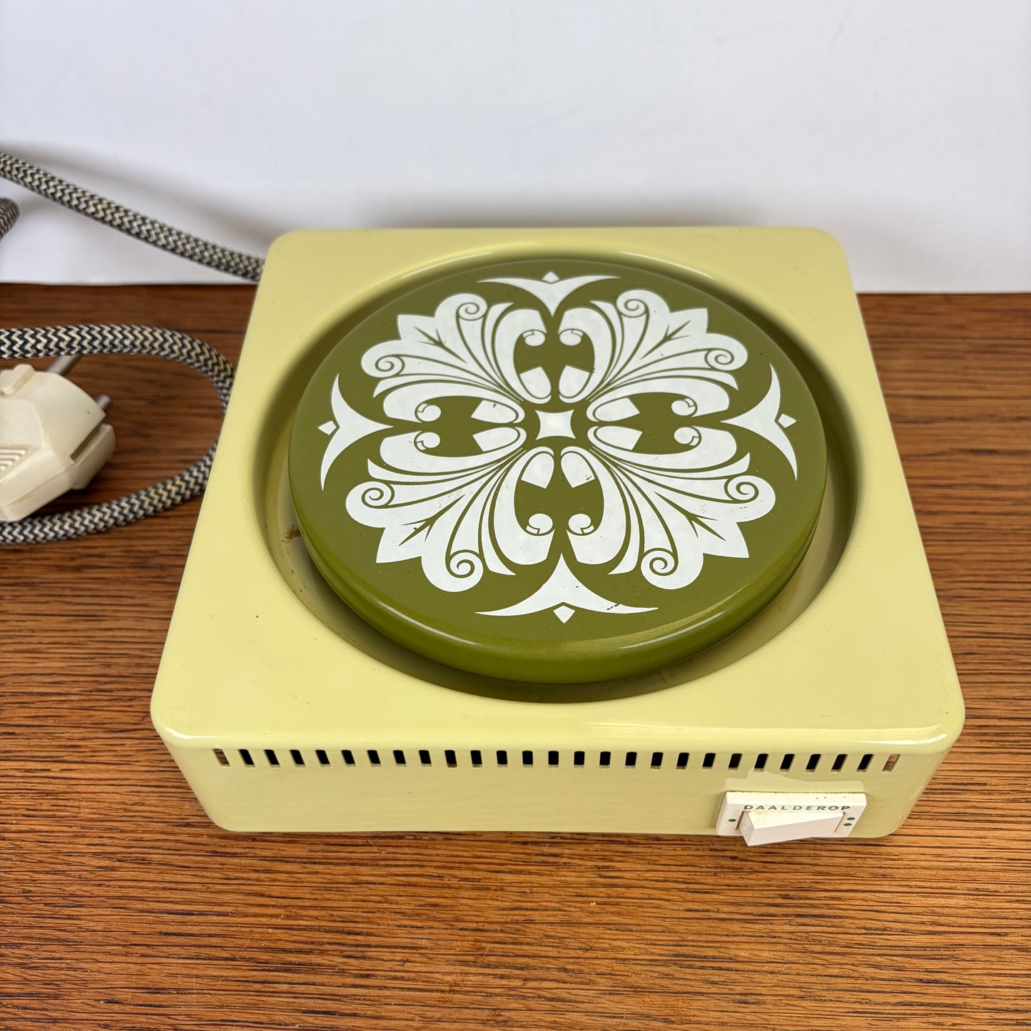 Vintage warmhoudplaatje groen