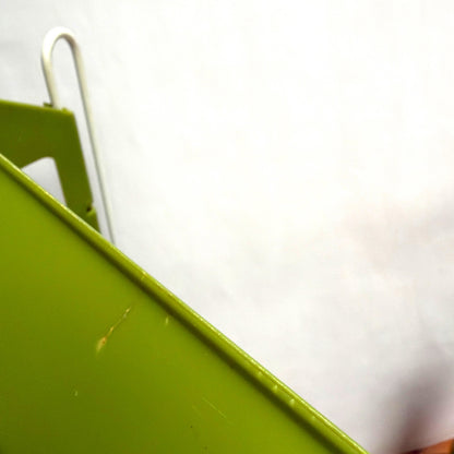Vintage groen plastic hangmandje kast jaren 70