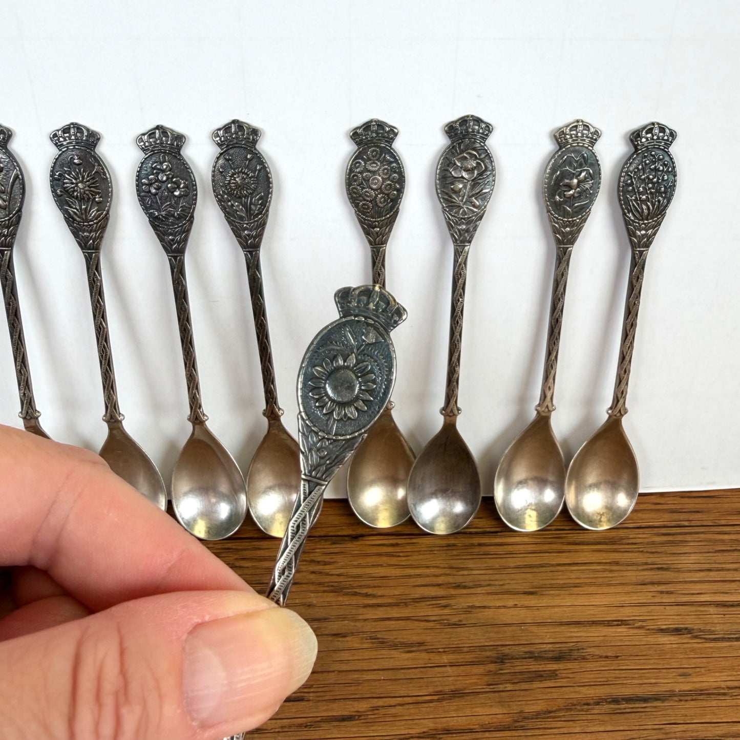 Vintage set van 9 koffielepeltjes bloemen