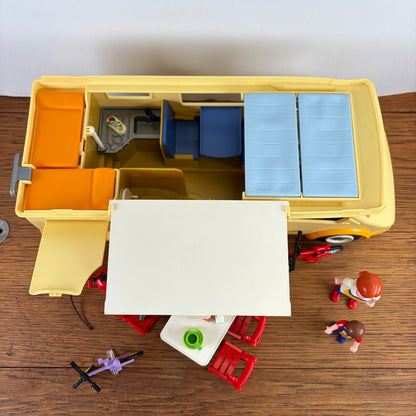 Playmobil camper 2005 met accessoires