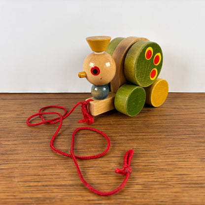 Houten trekdier slak