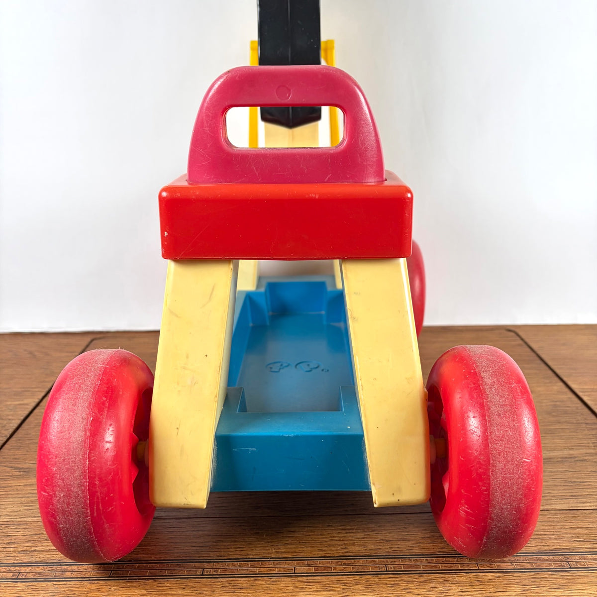 Vintage Fisher-Price looppaard