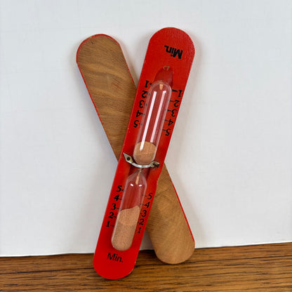 Vintage houten zandloper oranje