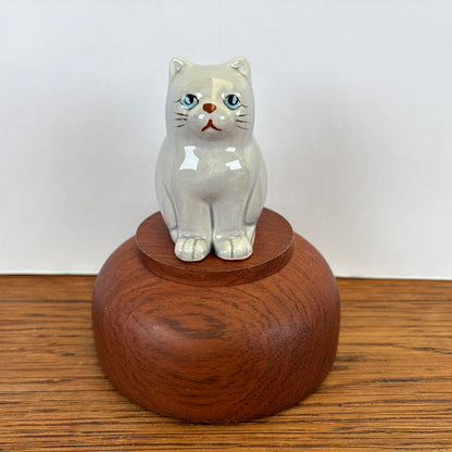 Vintage grijs keramiek kattenbeeldje
