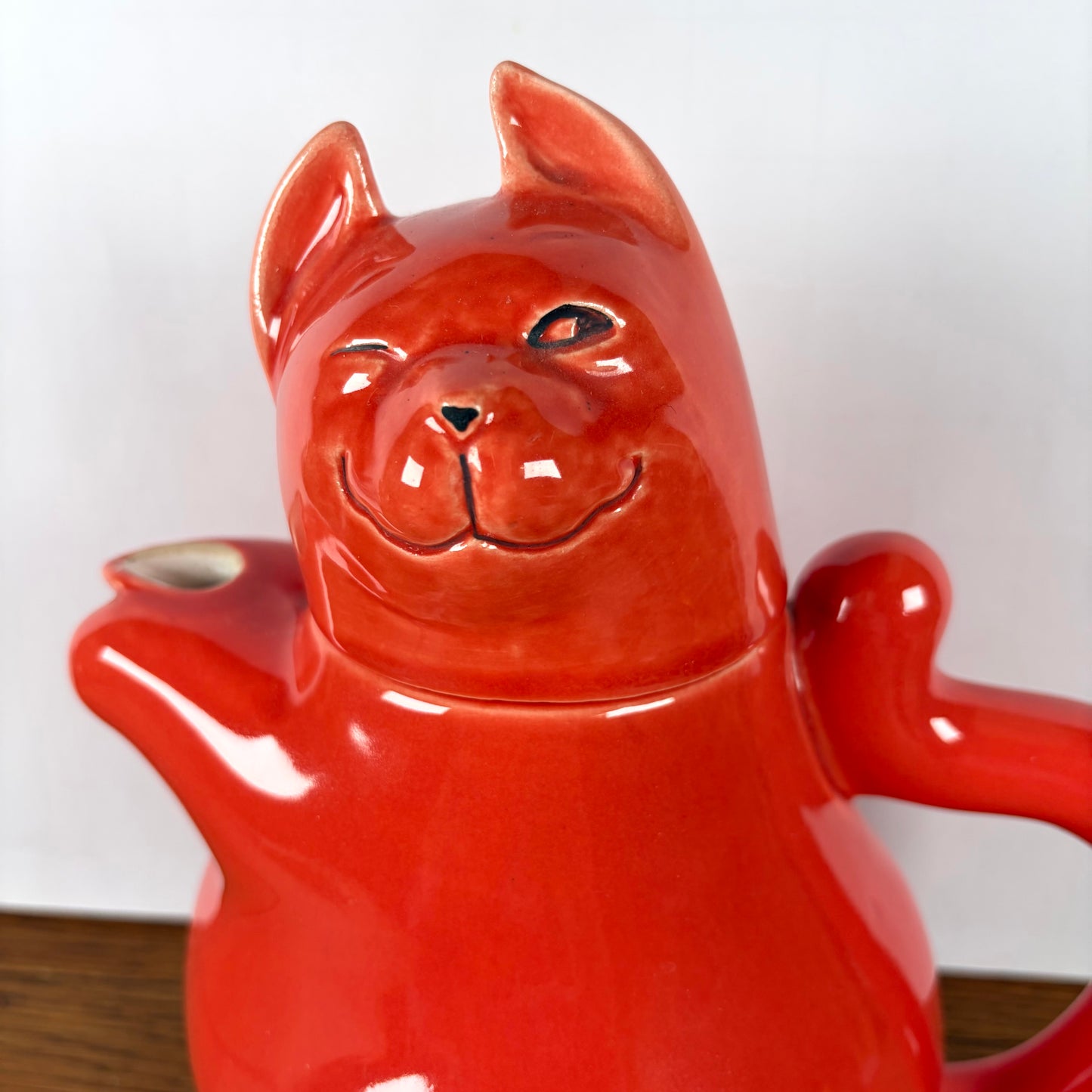 Theepot rode kater Jan Kruis
