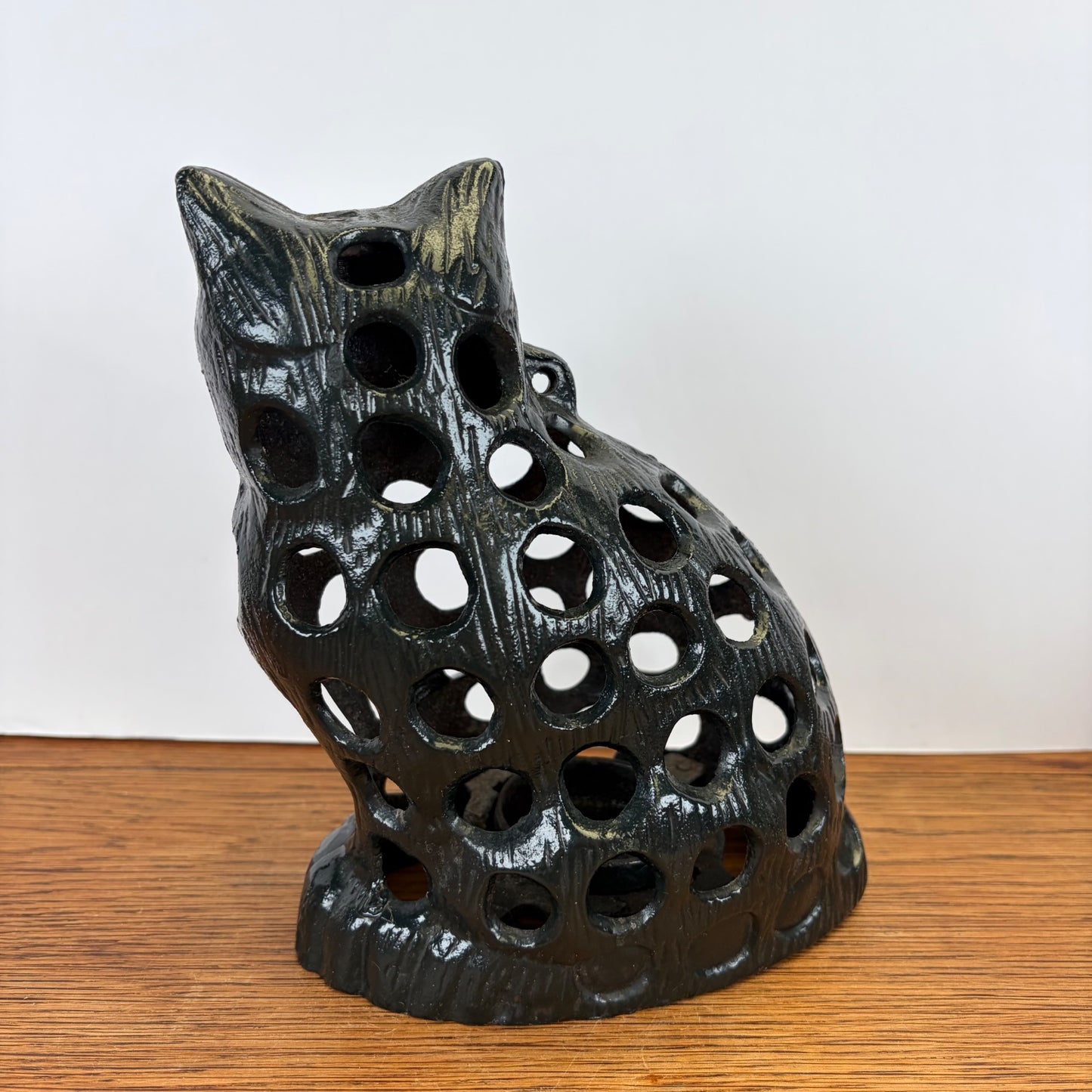 Vintage gietijzeren kat