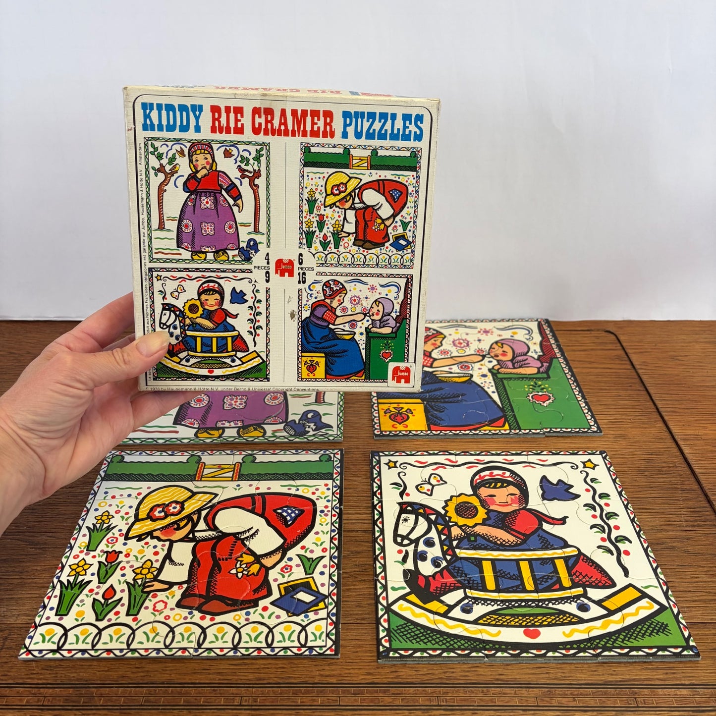 Vintage Rie Cramer puzzels