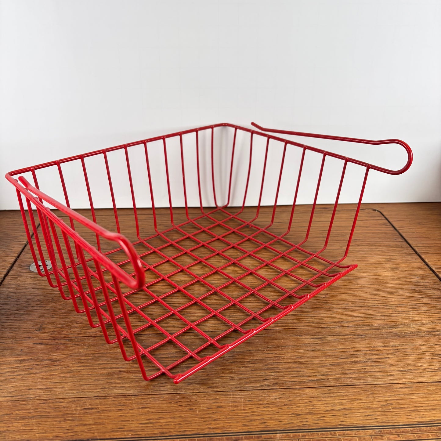 Vintage draadmandje rood