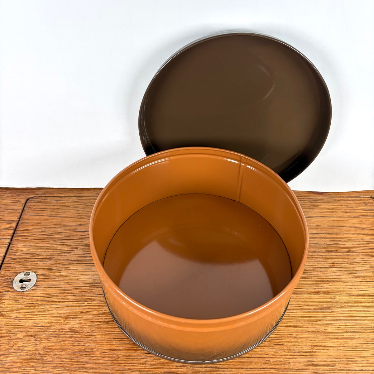Vintage Brabantia ronde koektrommel bruin