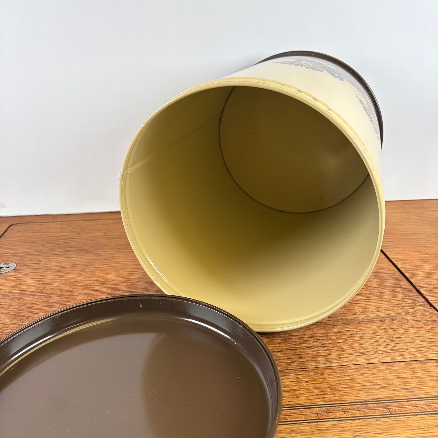Vintage Brabantia voorraad bus XL
