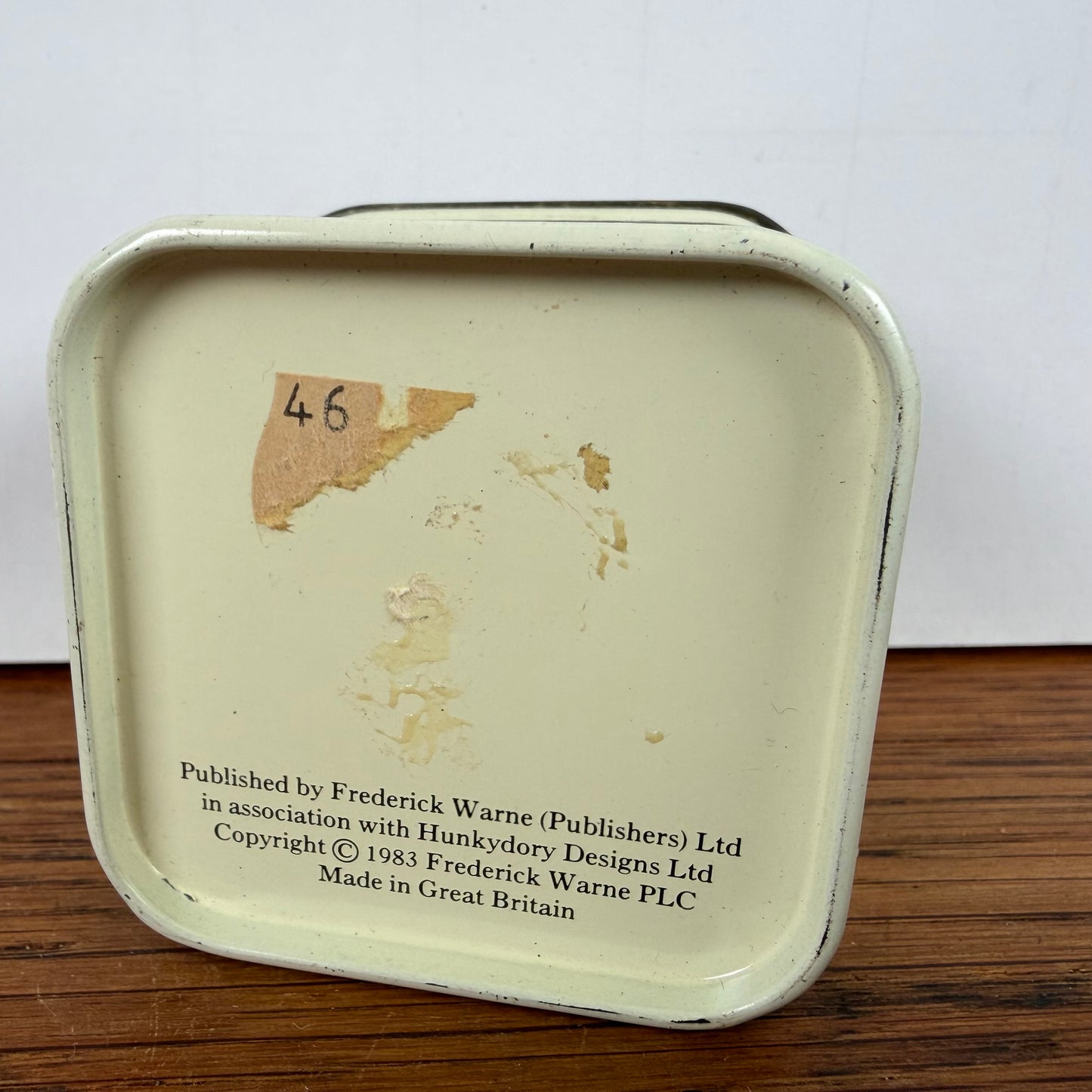 Vintage blikje Peter rabbit