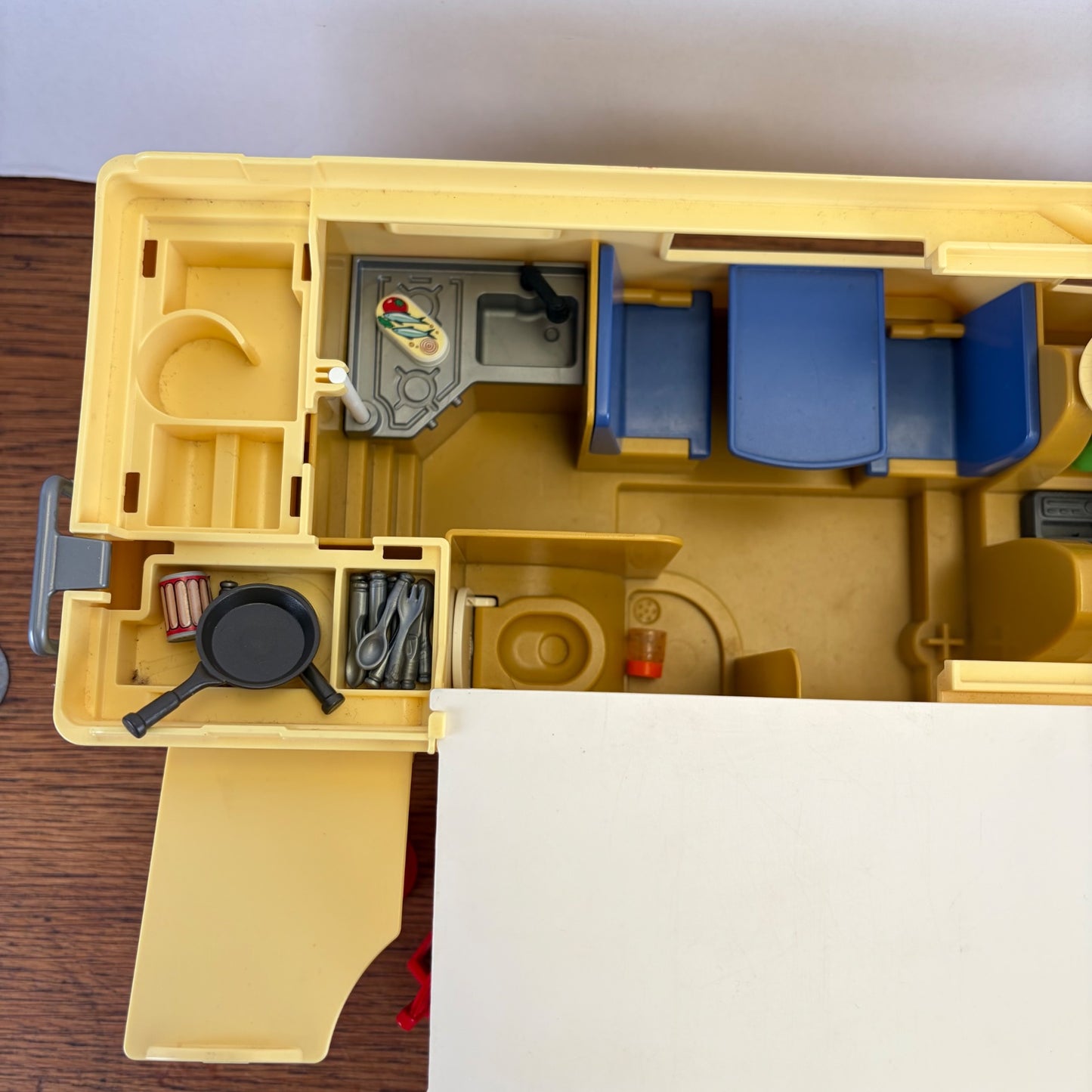 Playmobil camper 2005 met accessoires