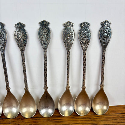 Vintage set van 9 koffielepeltjes bloemen