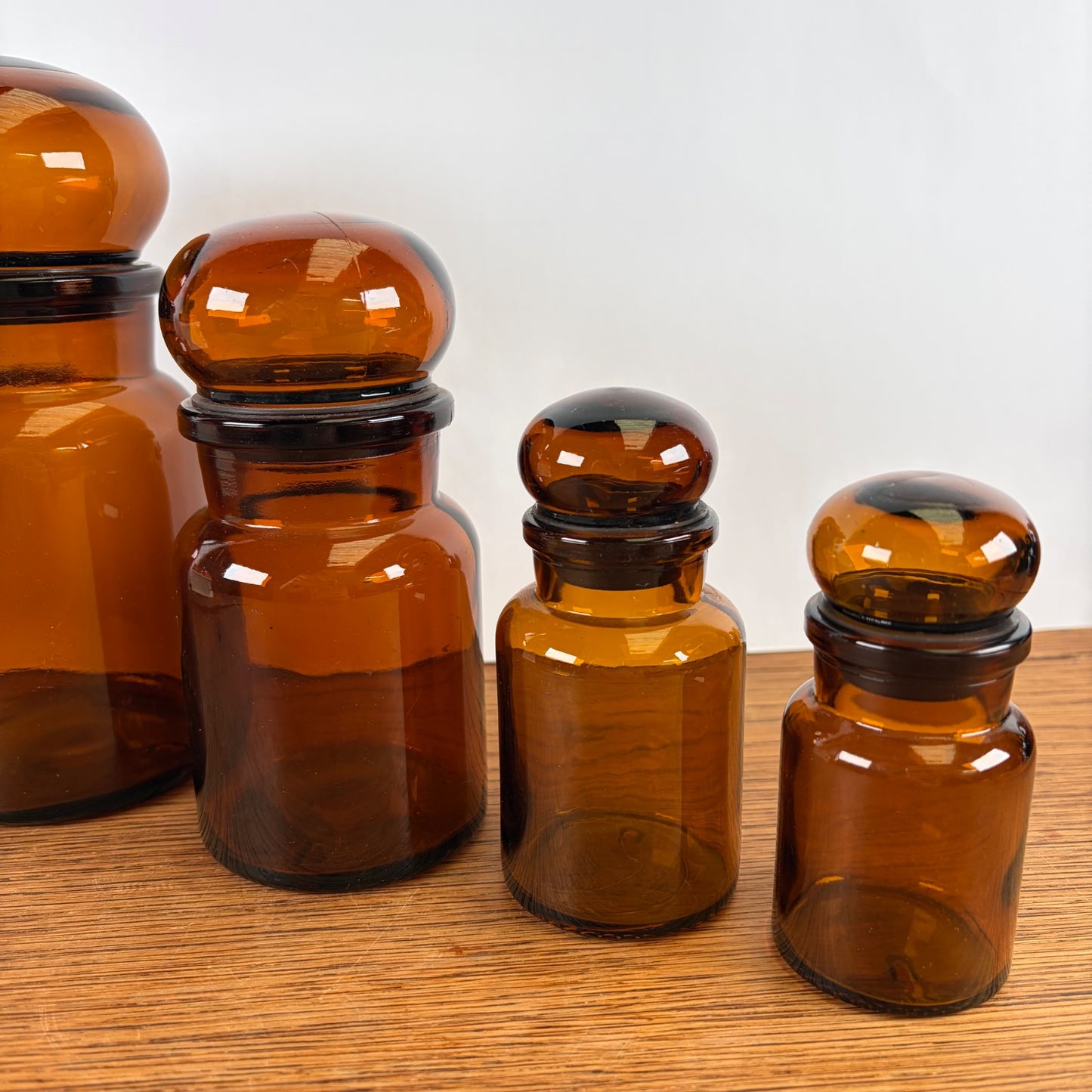 Vintage apothekerspotten bruin glas